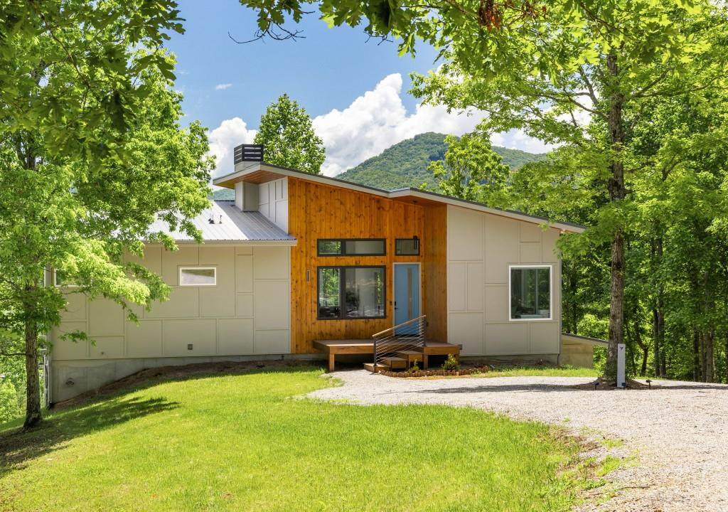 209 Brannon Ridge Road - Photo 1