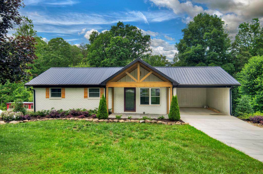 975 Goss Road - Photo 1