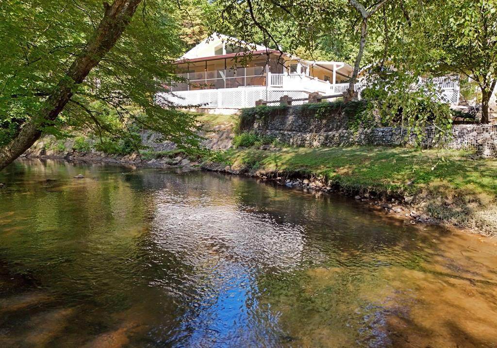 401 Mountain Rivers Road - Photo 1