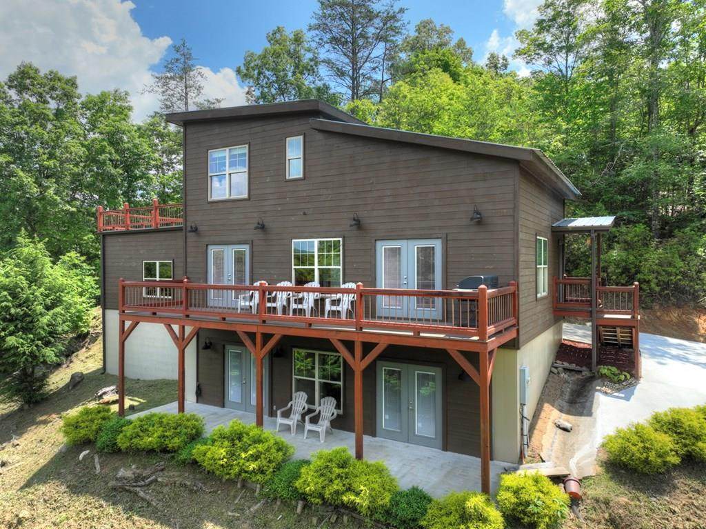 180 River Drive - Photo 1