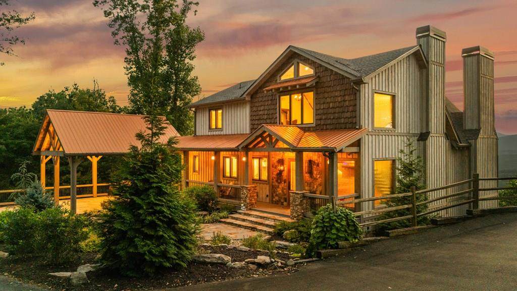 540 Overlook Drive - Photo 1