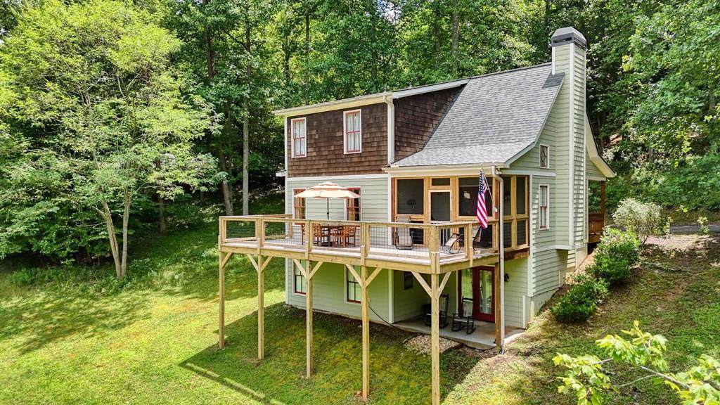 105 Evergreen Road - Photo 1