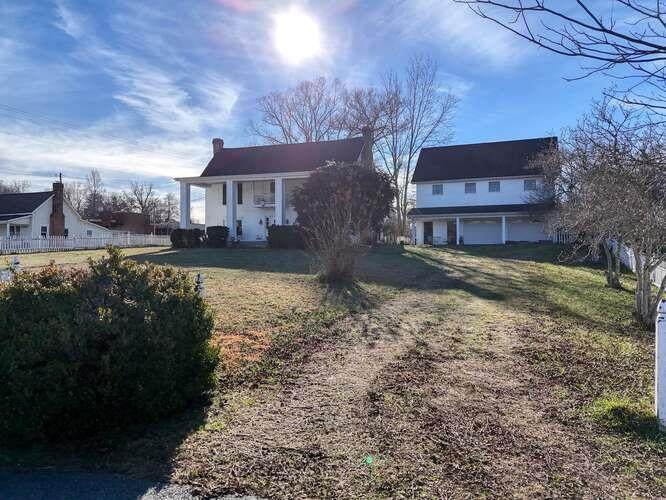 120 Rogers Street - Photo 1