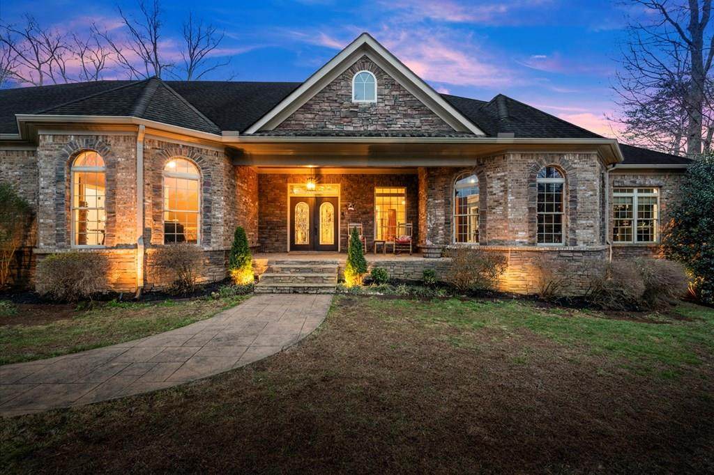 456 Valley Road - Photo 1