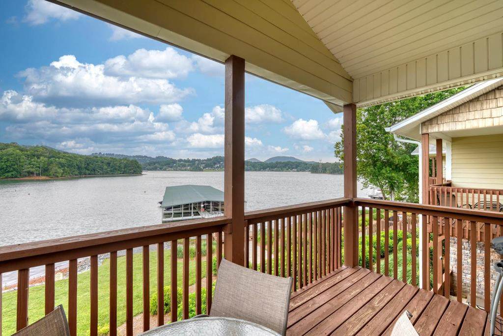 1409 Lakeside Road - Photo 1