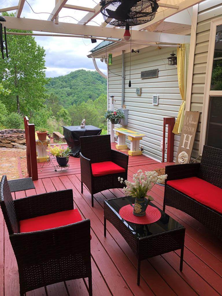 687 Anderson Road - Photo 1