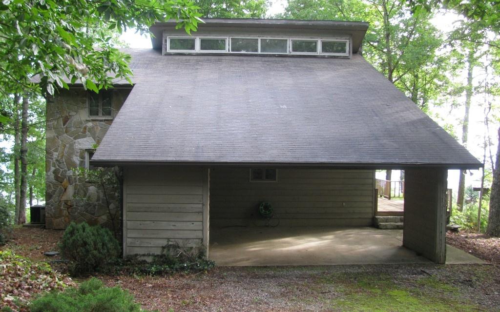 2530 Stonehurst Drive - Photo 1