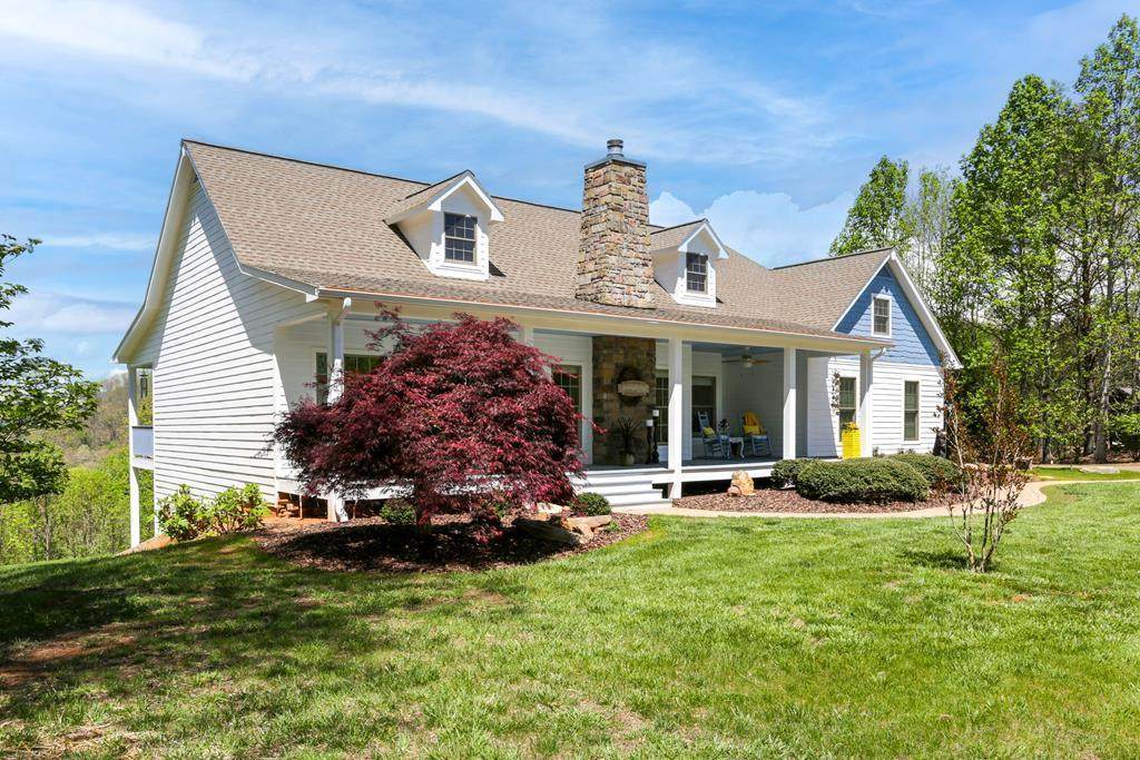 935 White Oak Drive - Photo 1