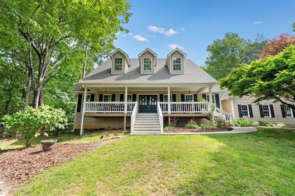 344 Cascade Lane - Photo 1