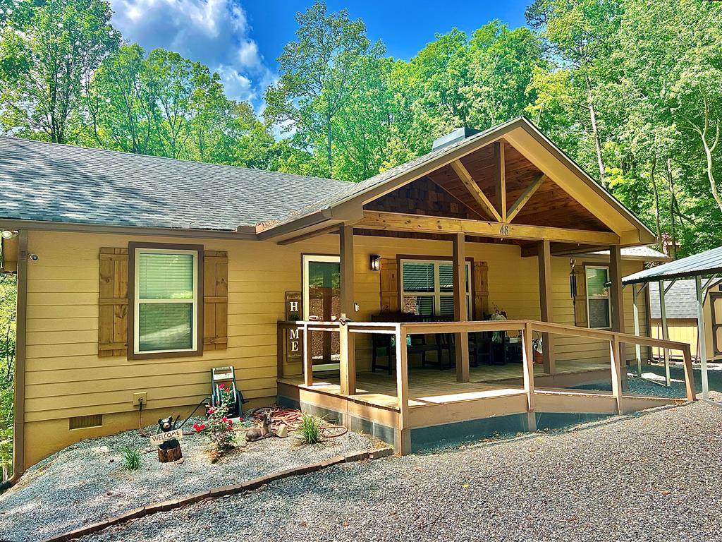 48 Elmwood Circle - Photo 1