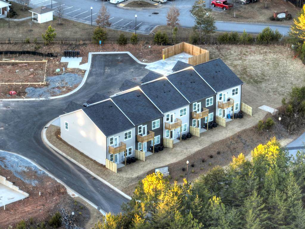 Unit 2 Grove Loop - Photo 1