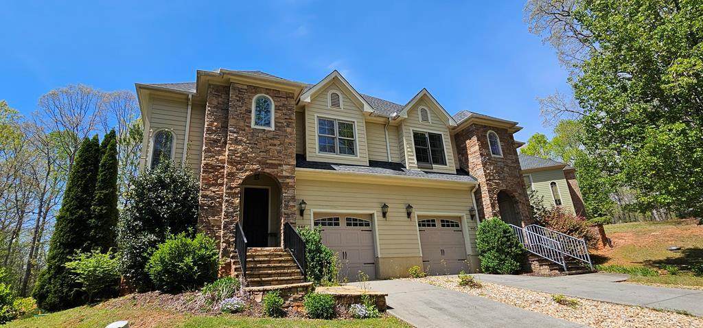 446 Licklog Ridge - Photo 1