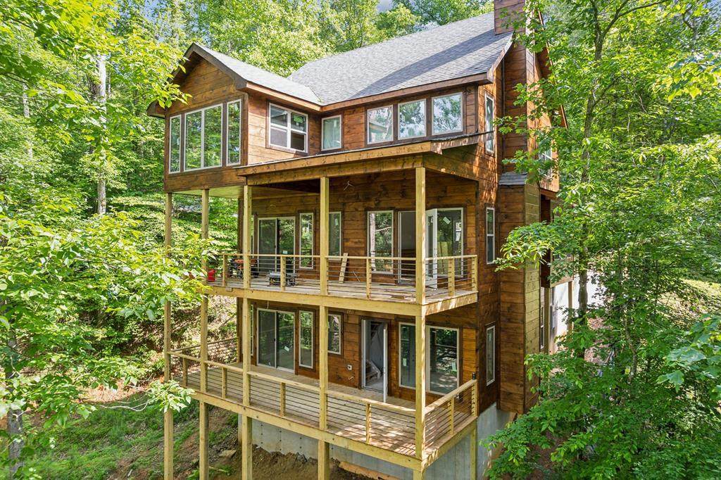 445 Greely Drive - Photo 1