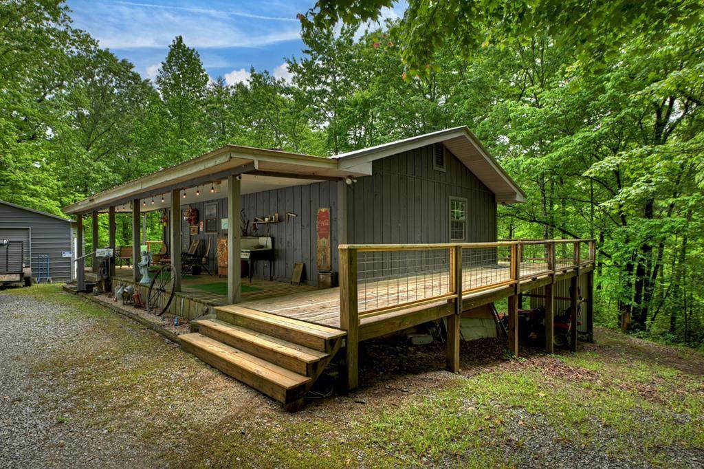 636 Bear Paw Trail - Photo 1