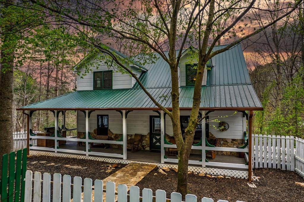 2037 Newport Drive - Photo 1