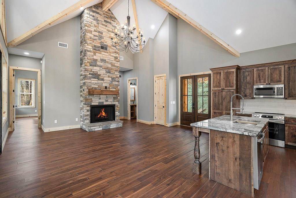 677 Catawba Circle - Photo 1