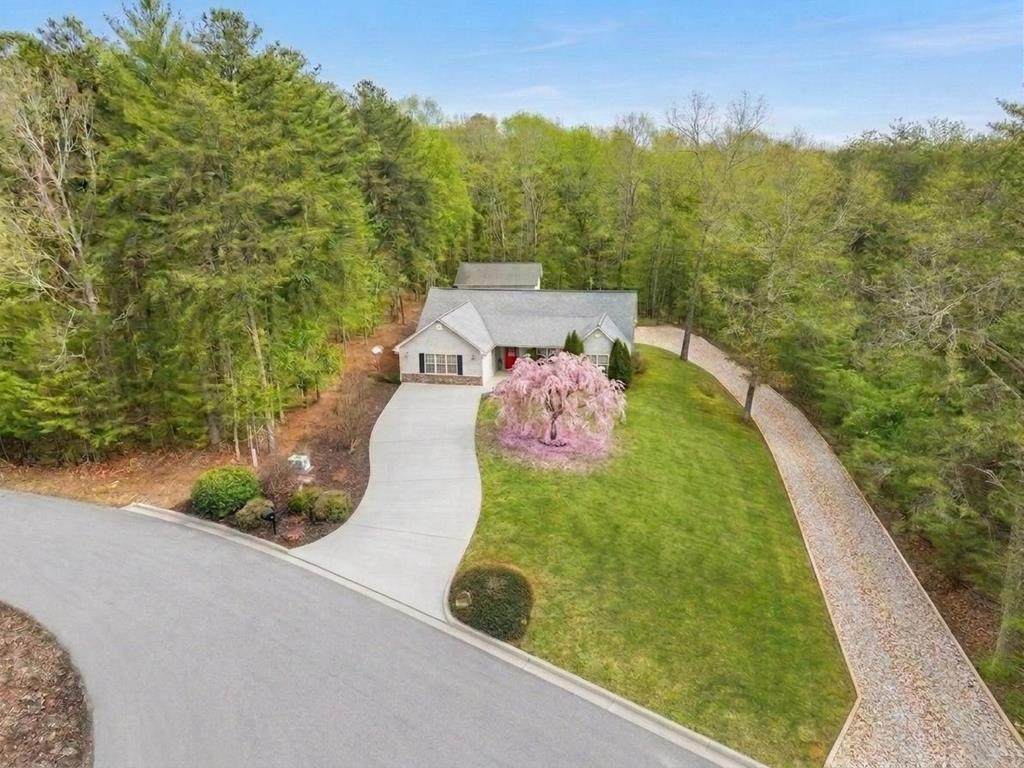 58 Autumn Ridge - Photo 1