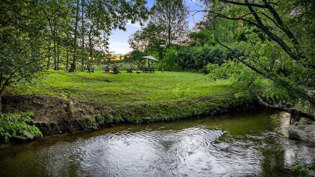 390 Sunnybrook Road - Photo 1