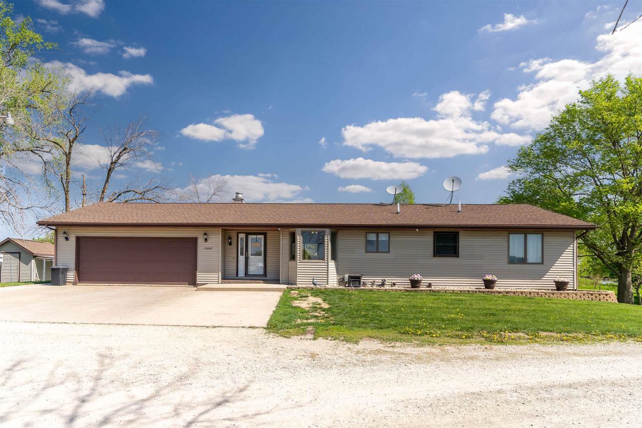 31442 Keystone Avenue - Photo 1