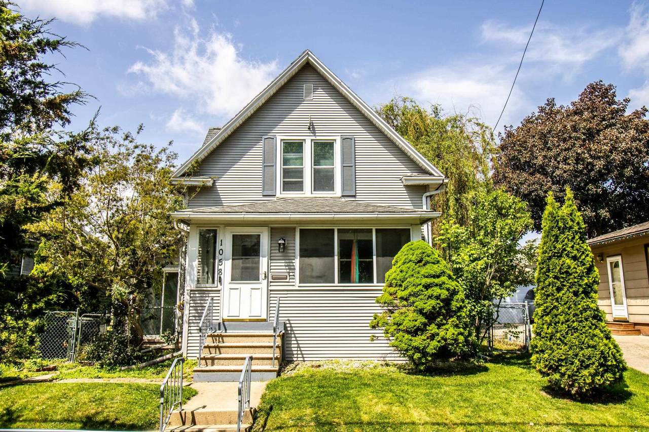 1058 Evergreen Avenue - Photo 1