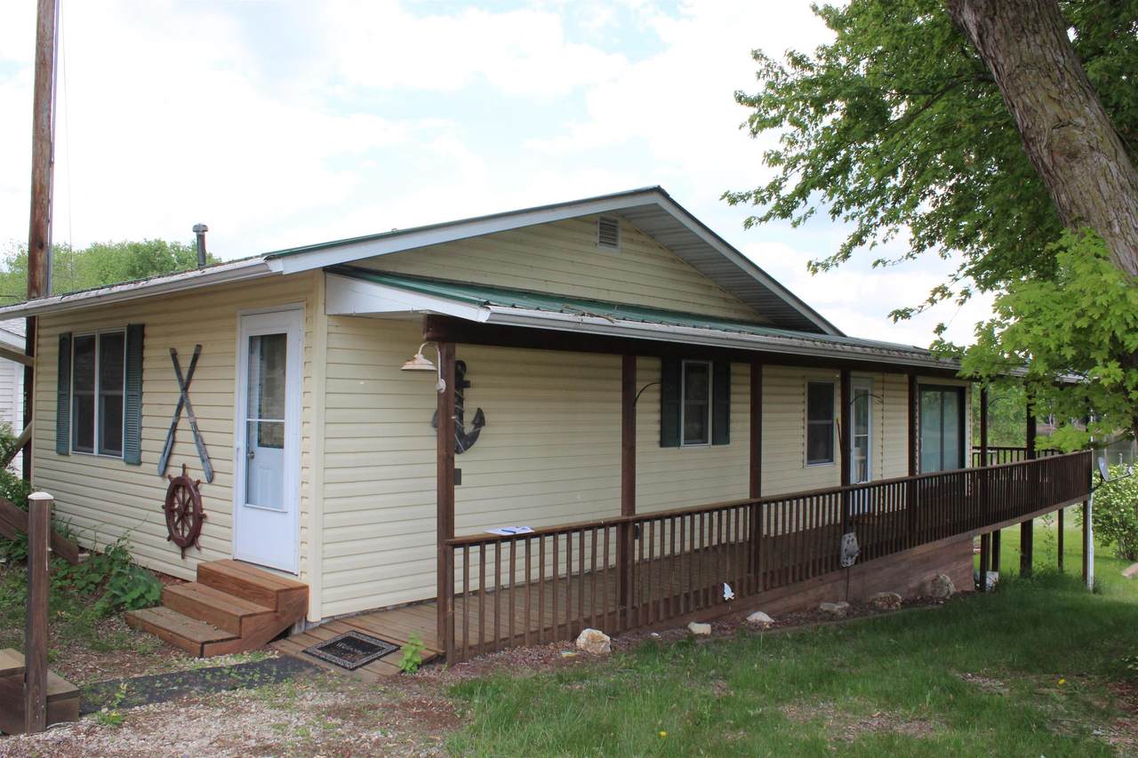 631 1st Street - Photo 1