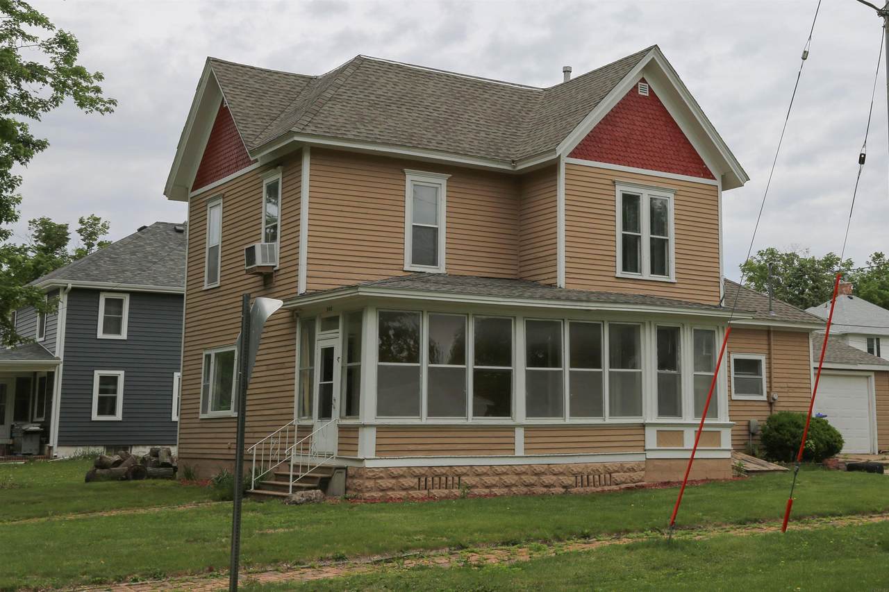 302 Woodbridge Street - Photo 1