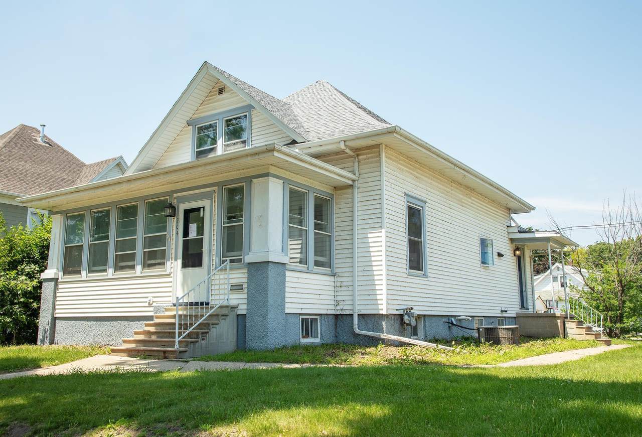 204 3rd Ave Nw - Photo 1