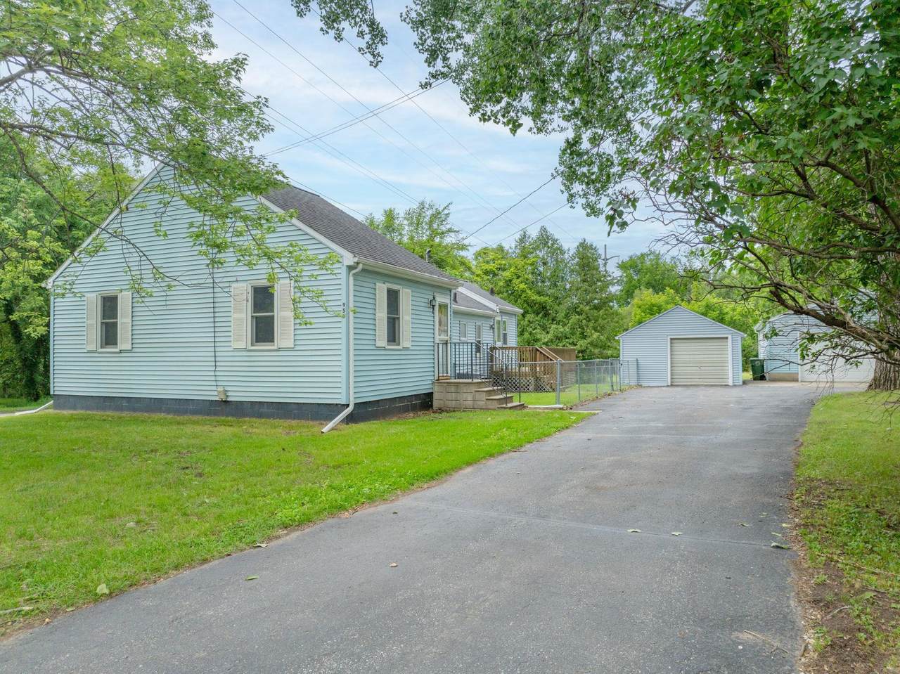 950 Midland Street - Photo 1