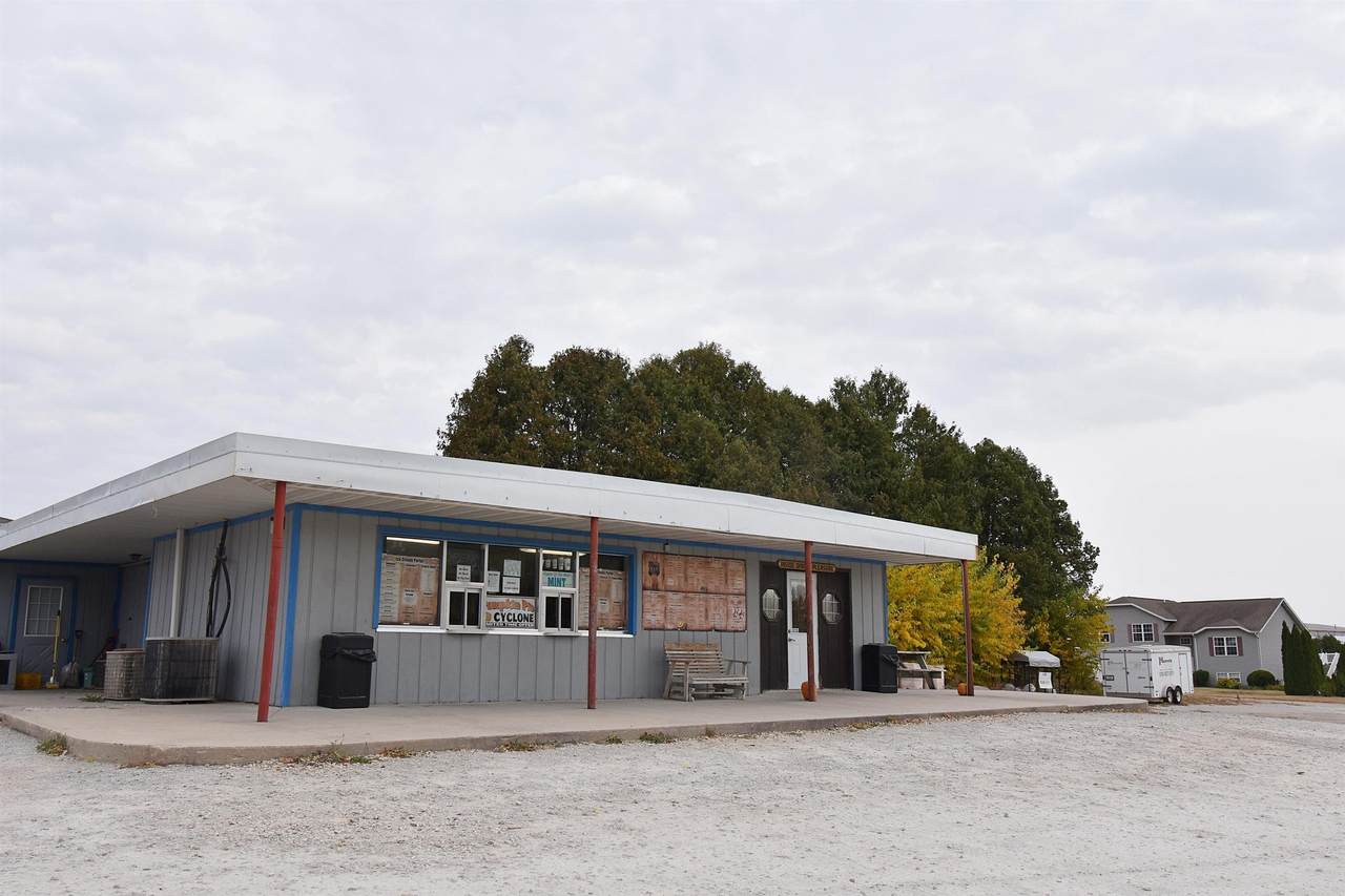 911 South Street - Photo 1