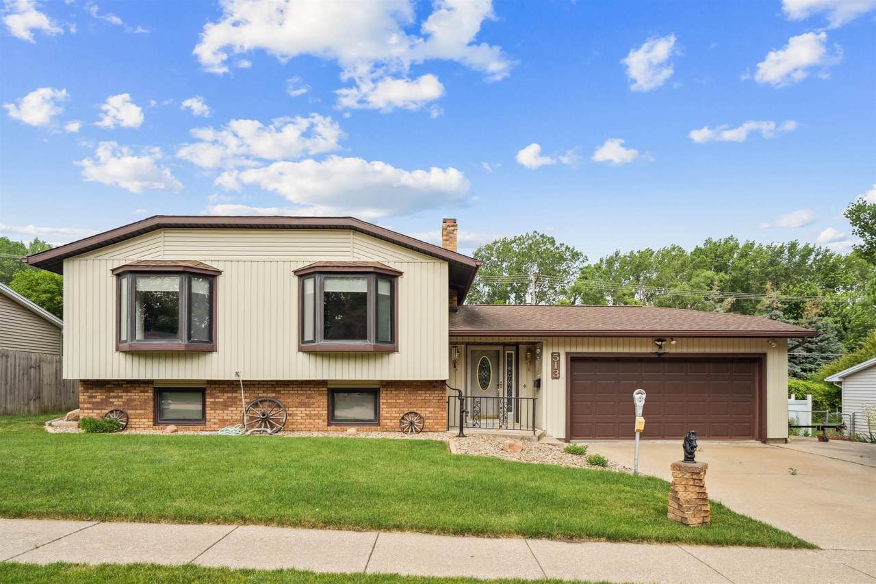 513 Barbara Drive - Photo 1