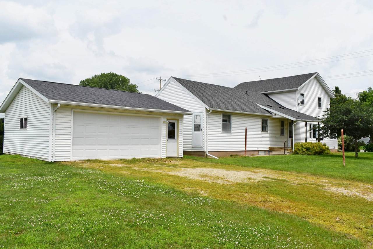 319 3rd Street - Photo 1