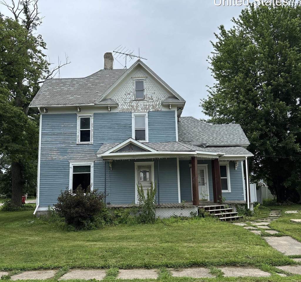 1671 468TH Street - Photo 1