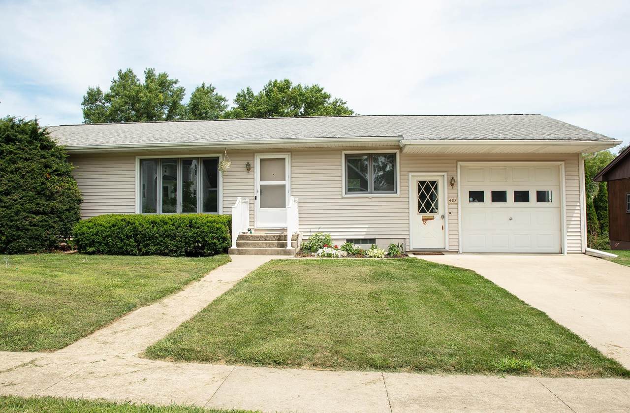 407 K Avenue - Photo 1