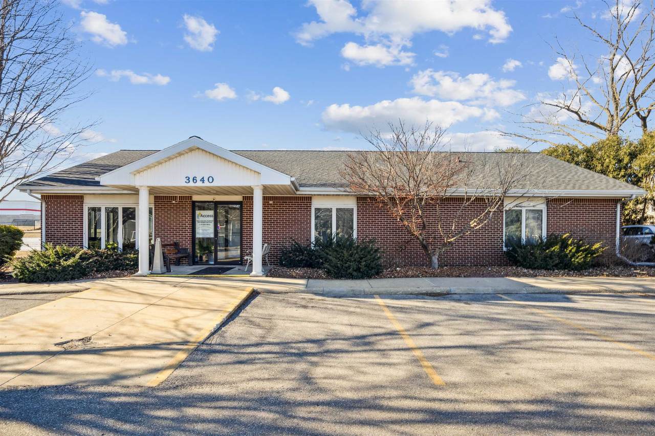 3640 Canterbury Court - Photo 1