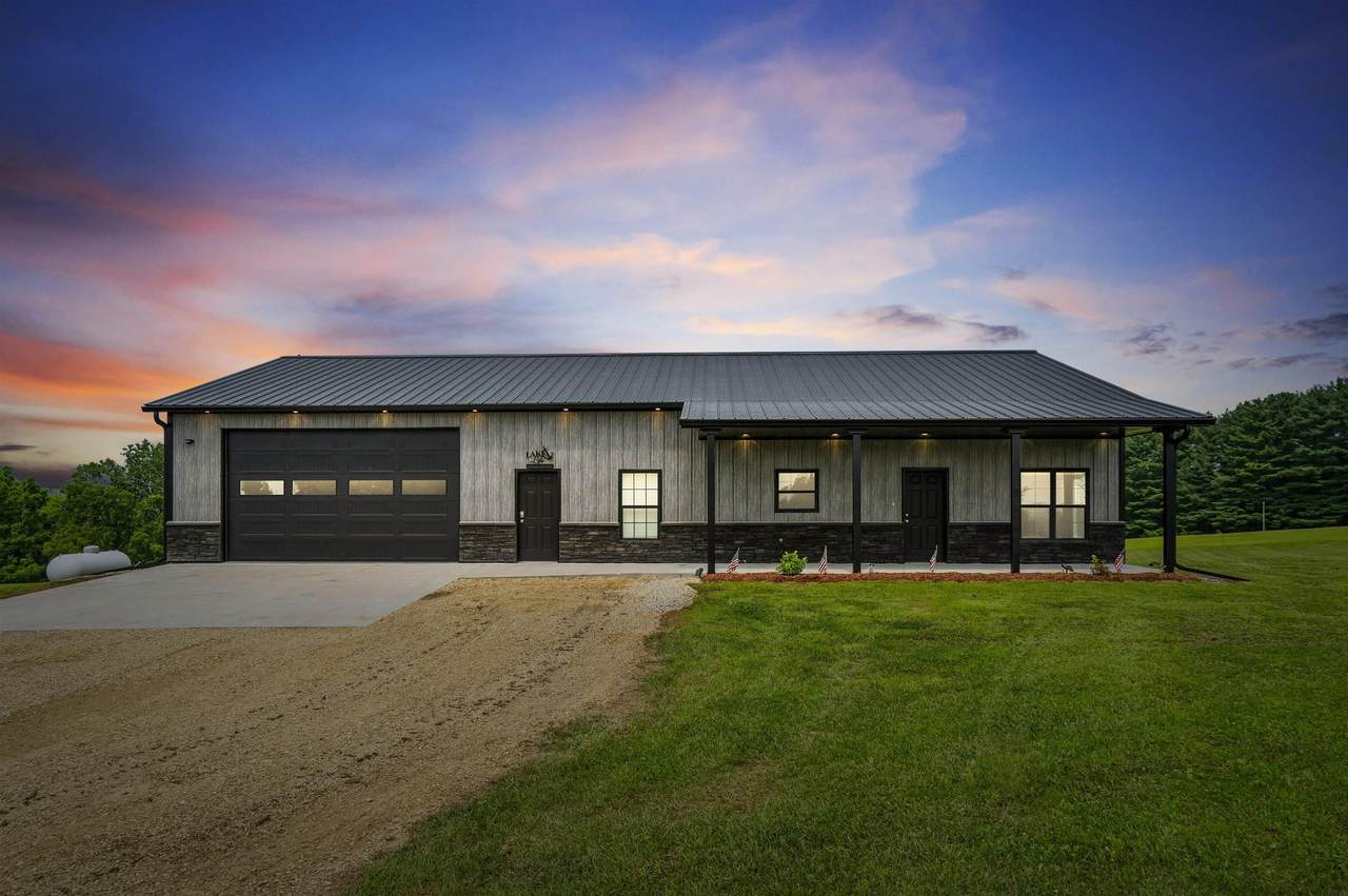 652 Two Rivers Lane - Photo 1