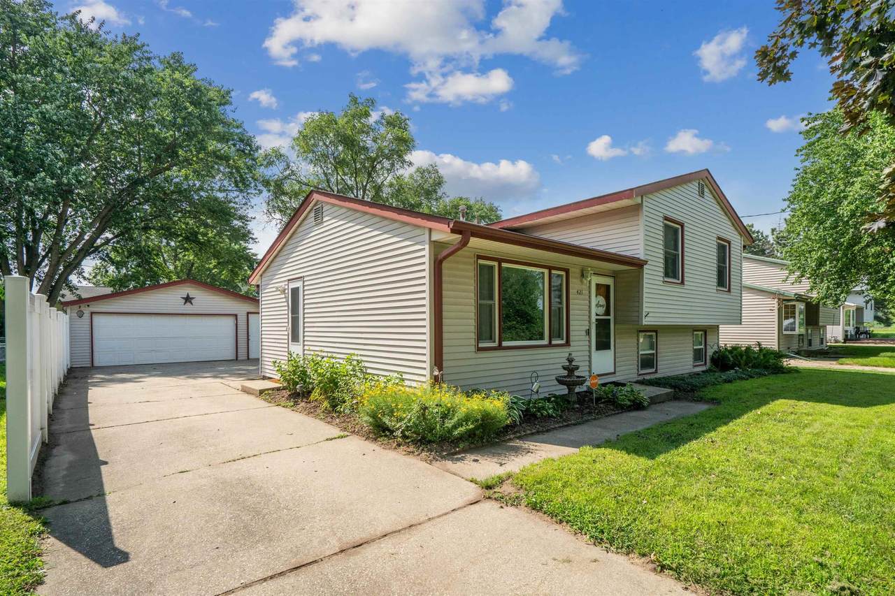 421 Miner Drive - Photo 1