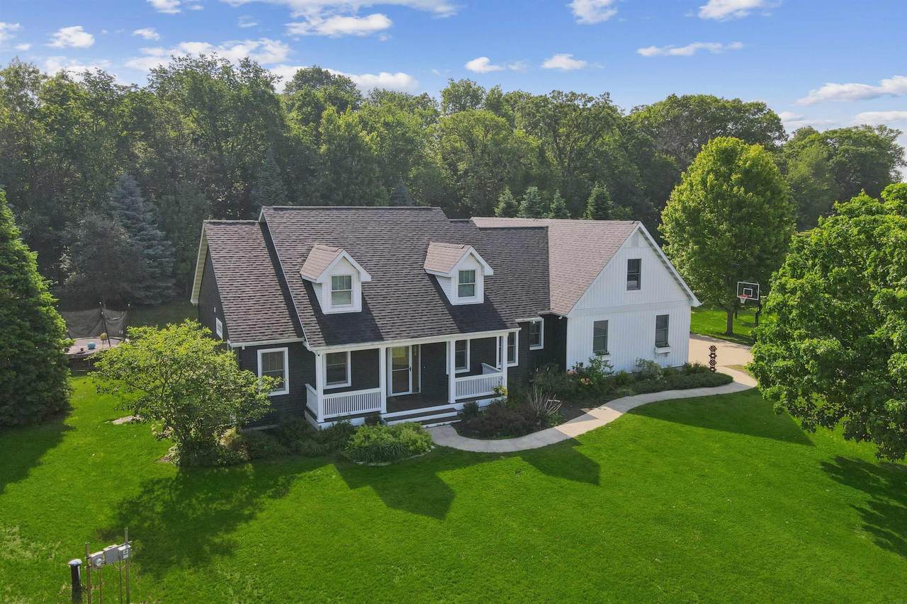 207 Sandcastle Lane - Photo 1