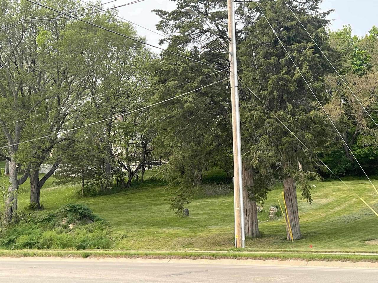 1207 Bremer Avenue - Photo 1