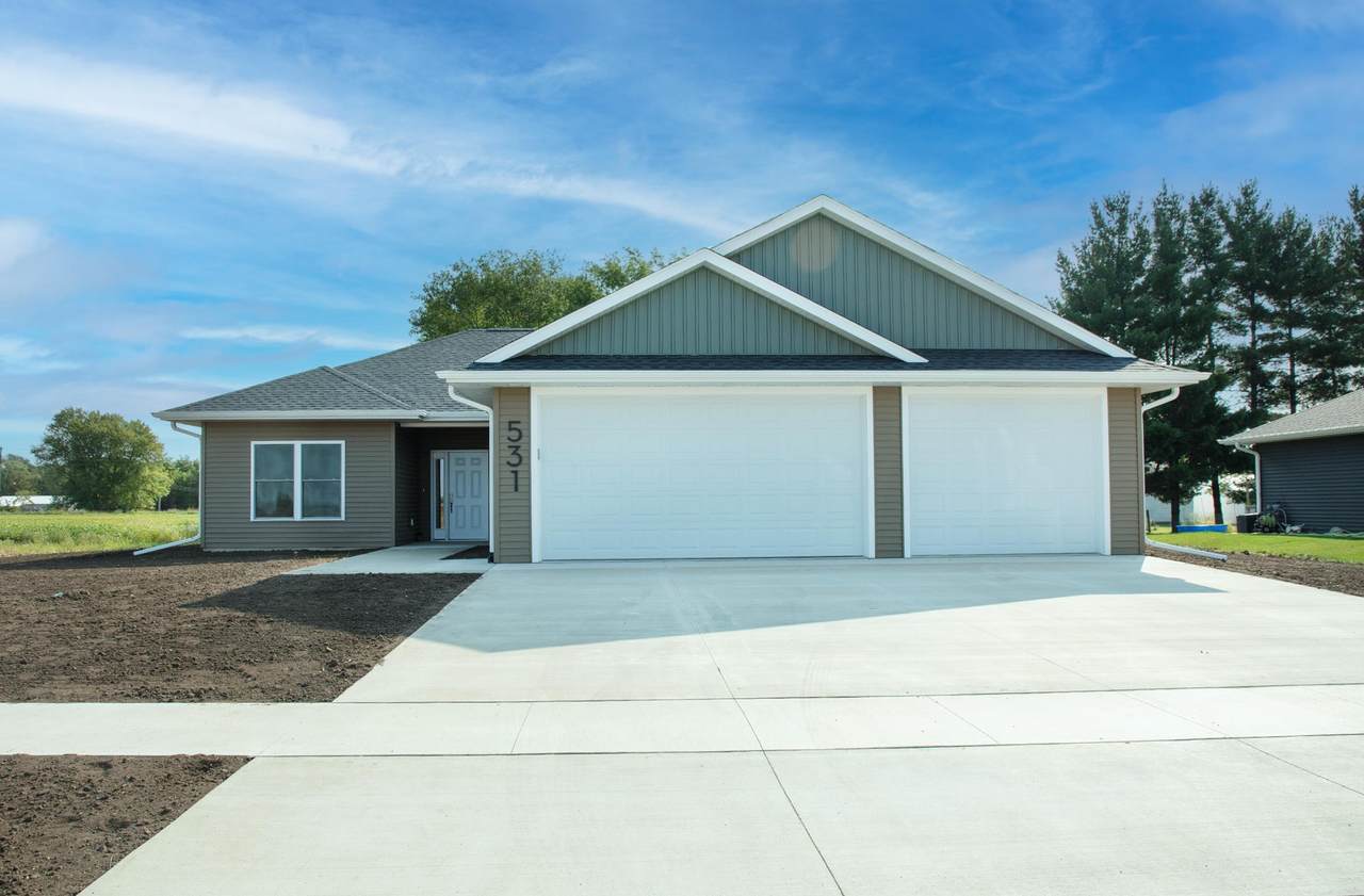 531 Hickory Street - Photo 1