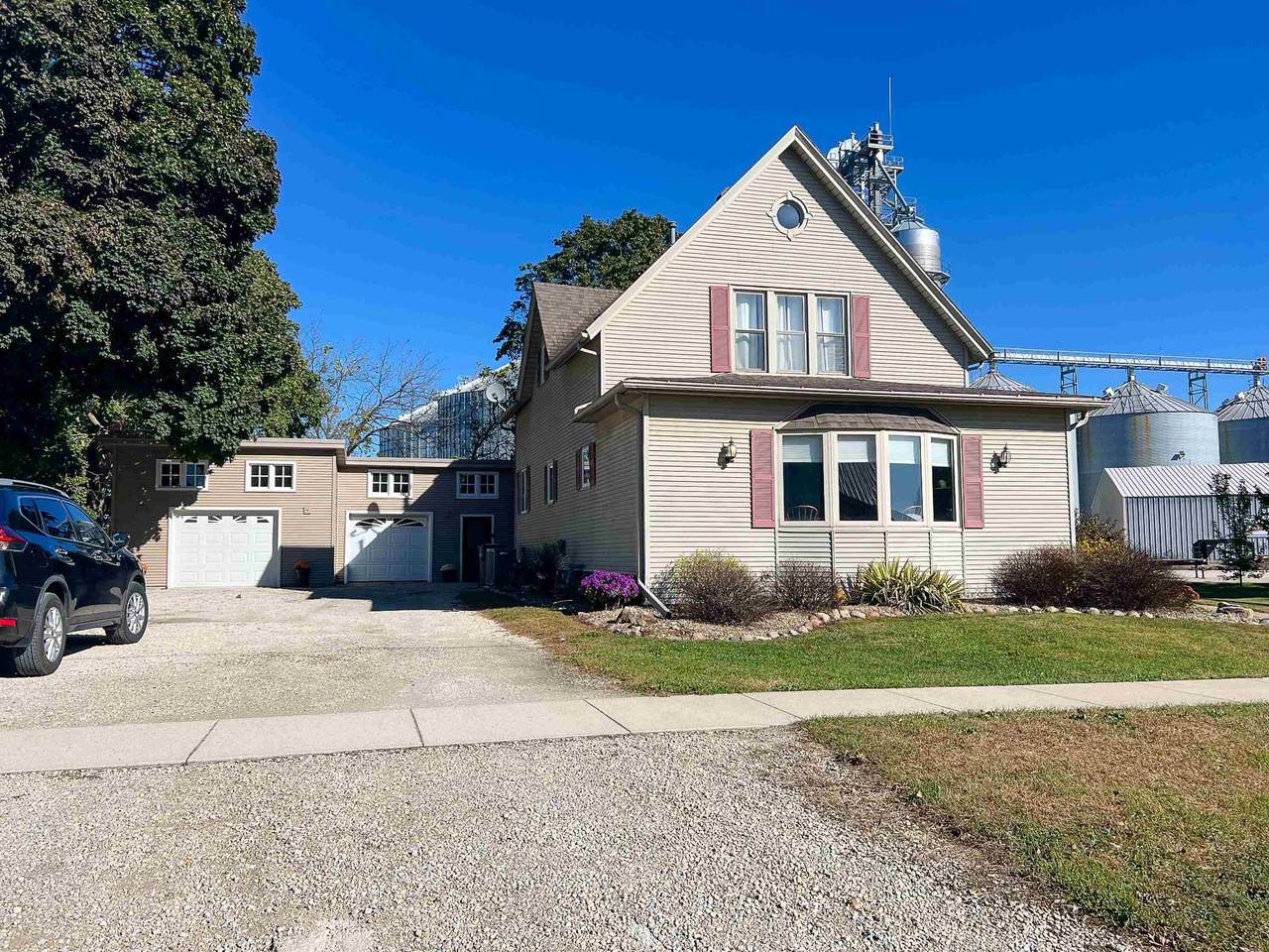 213 Main Street - Photo 1