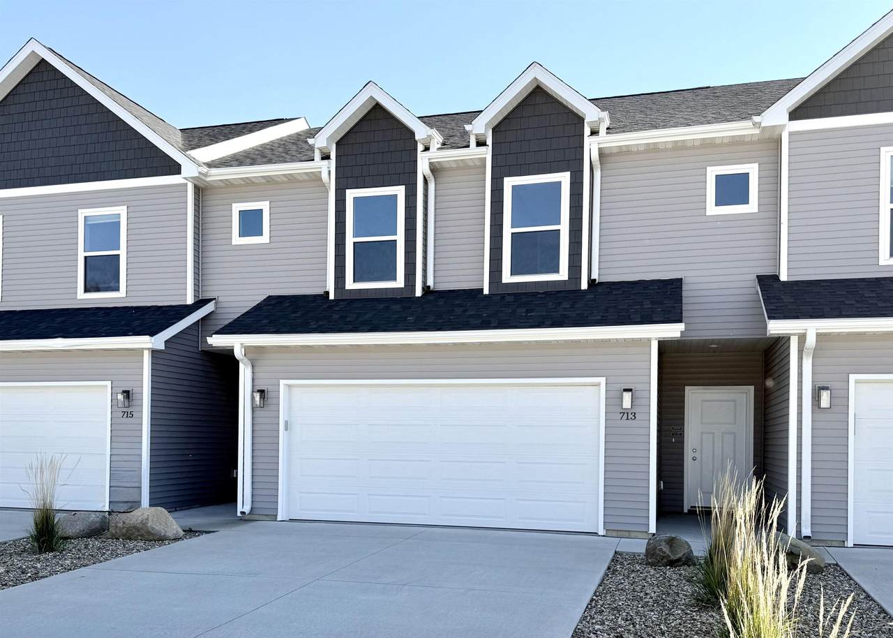 713 Spruce Needle Lane - Photo 1