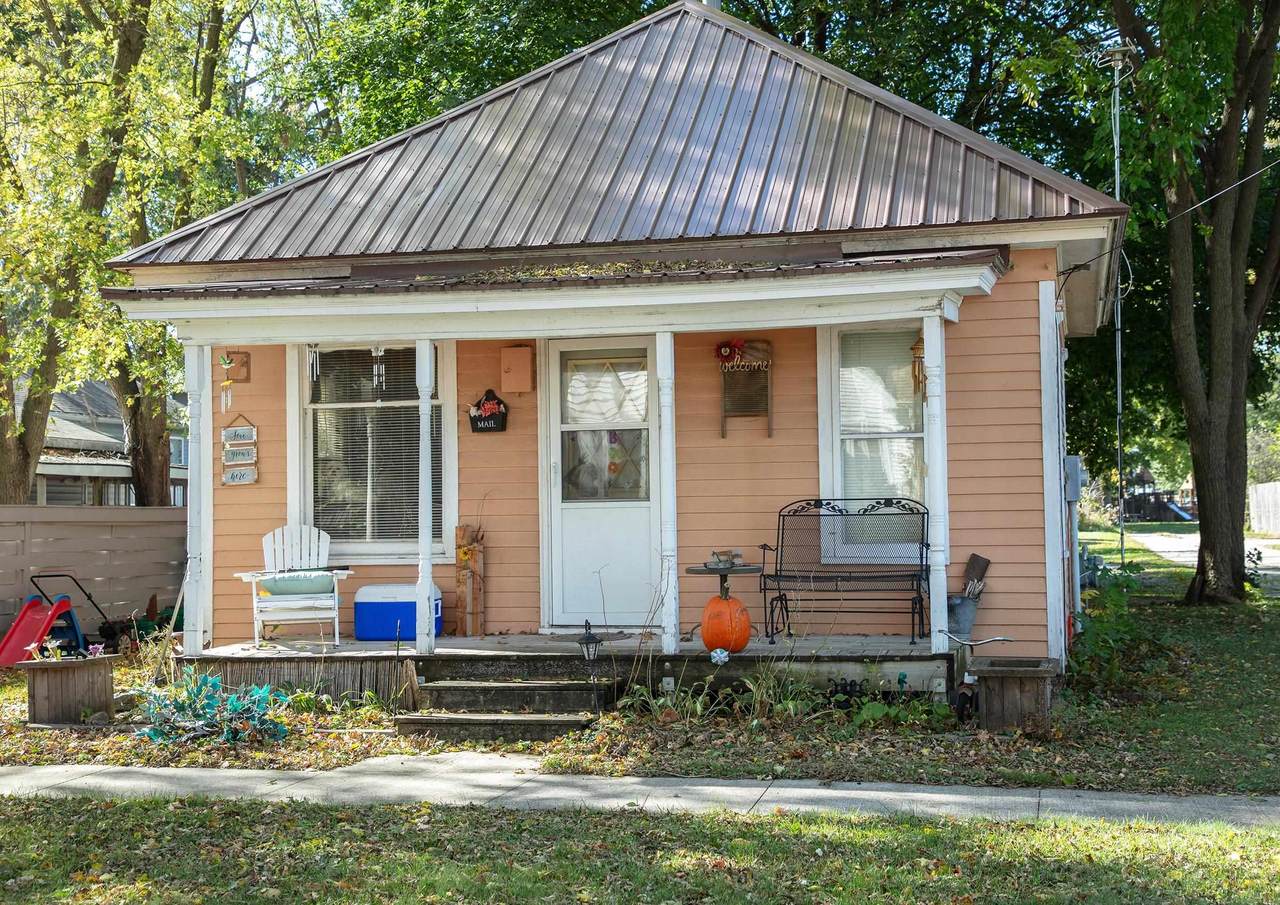 614 3rd Street - Photo 1