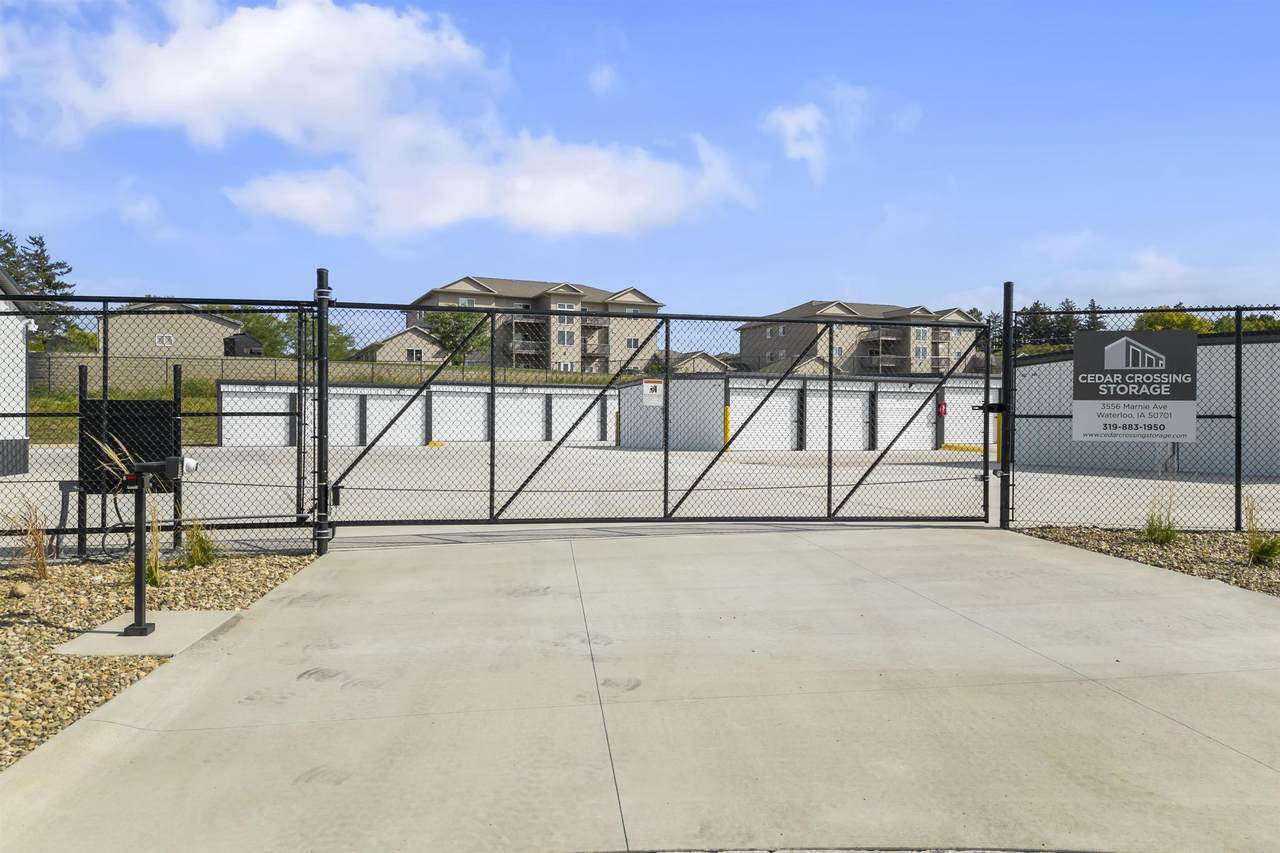 3556 Marnie Ave - Photo 1