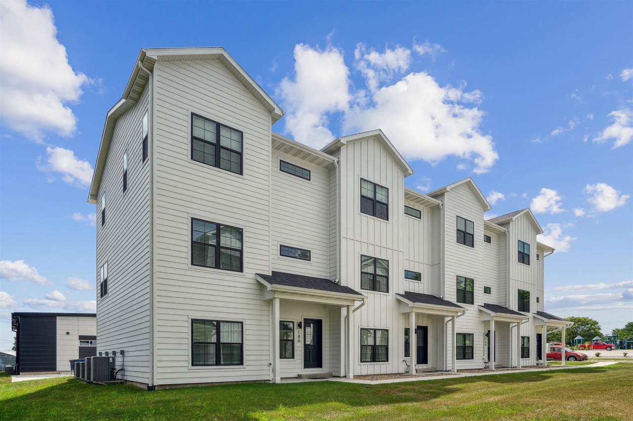 140 15th Street - Photo 1