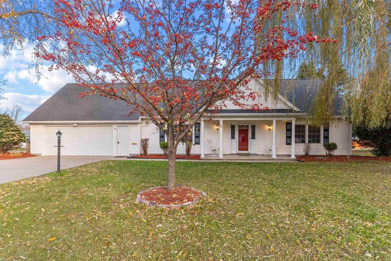 1155 8th St - Photo 1