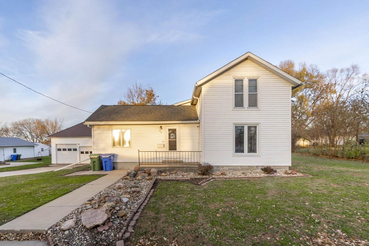 44 Charles City Road - Photo 1