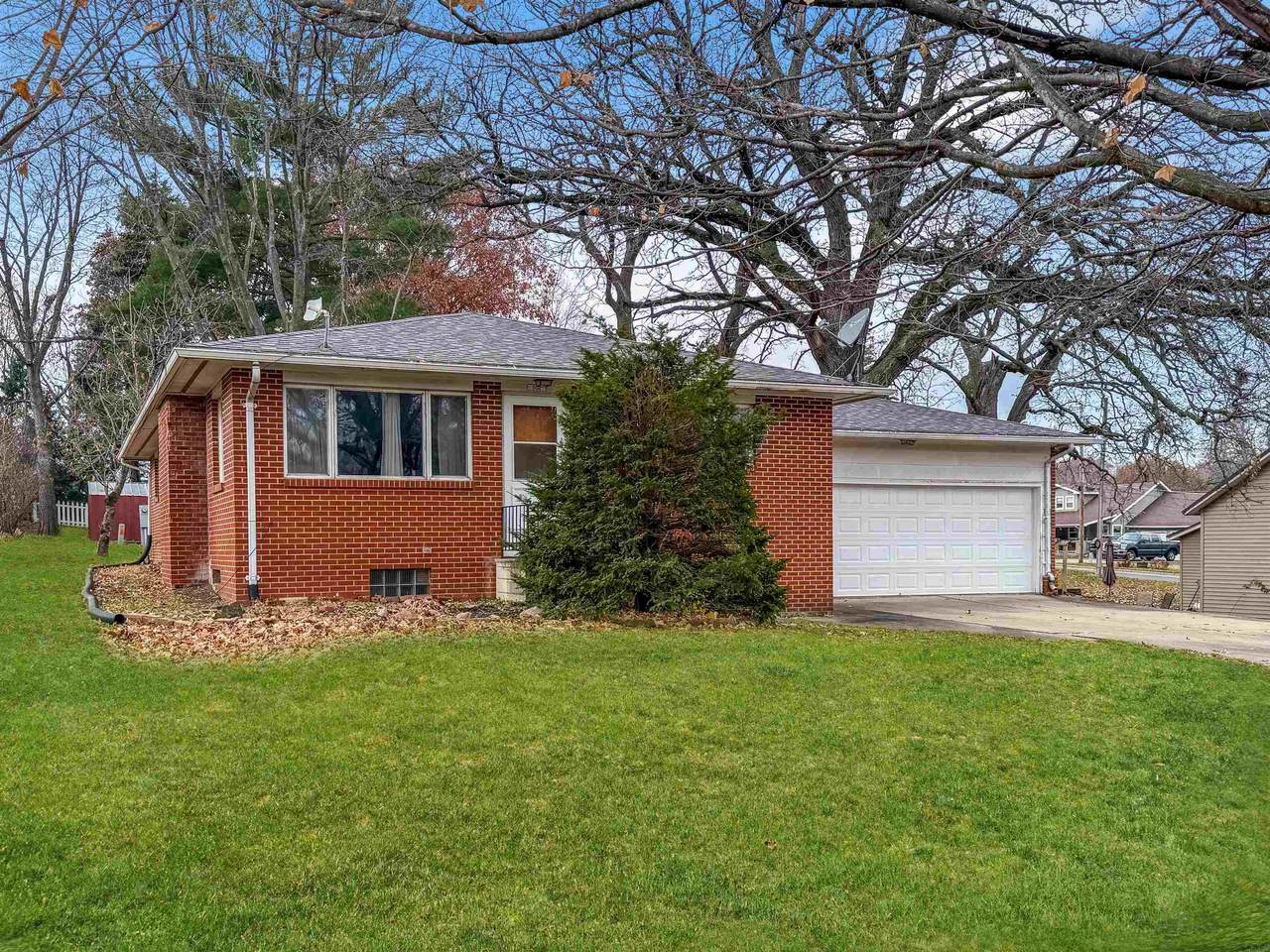 502 Mill Street - Photo 1