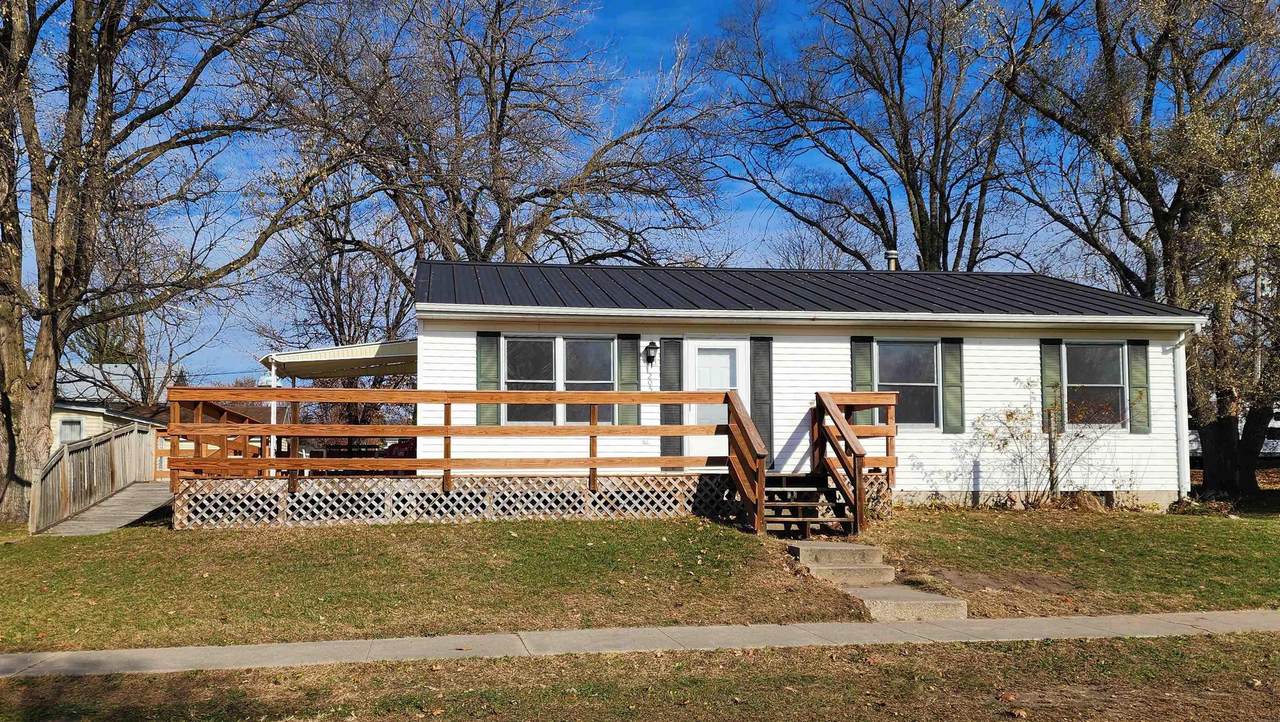 205 2nd Street - Photo 1