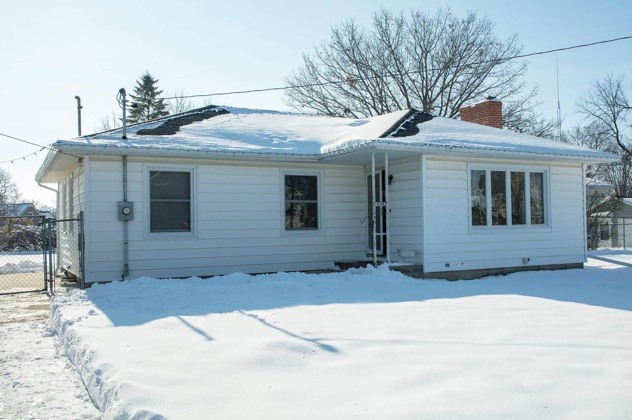 4548 Washburn - Photo 1