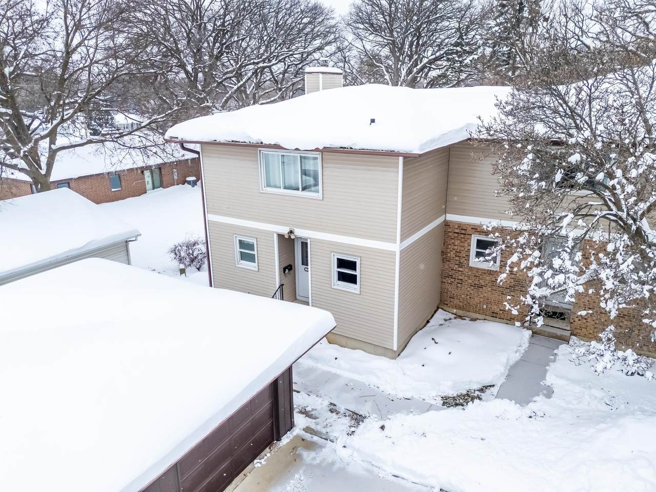 2122 Bicentennial Drive - Photo 1